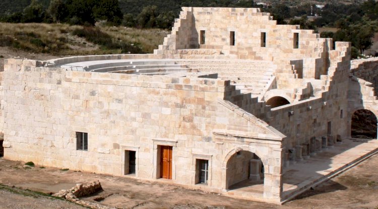 Patara Antik Kenti - Patara Meclis Binası Fotoğrafları 2